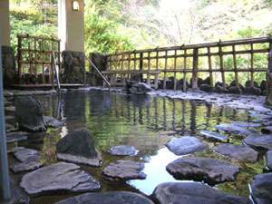 Open-air bath